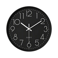 Prosty zegar ścienny 3D z dużymi cyframi